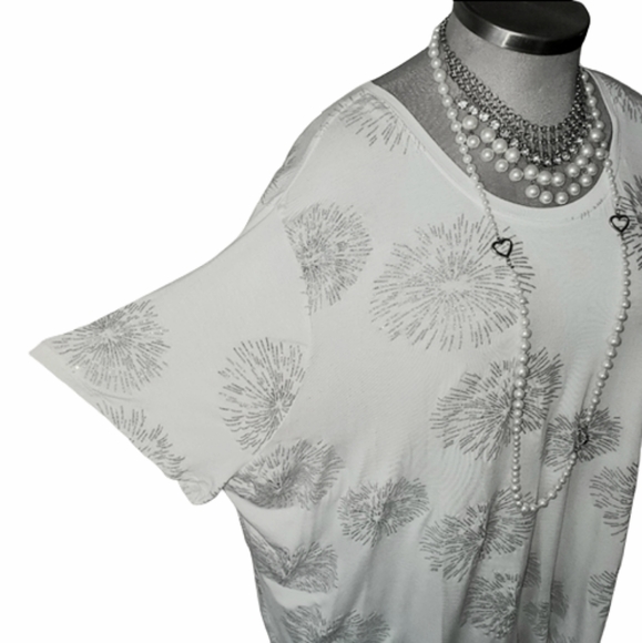 SILVER GLITTER ☆ FIREWORKS TEE ☆ Sz. 5x ☆ NWT - Picture 5 of 9